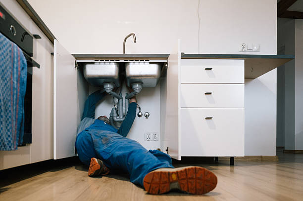 Professional Faucet Repair technician working in Townsend, VA